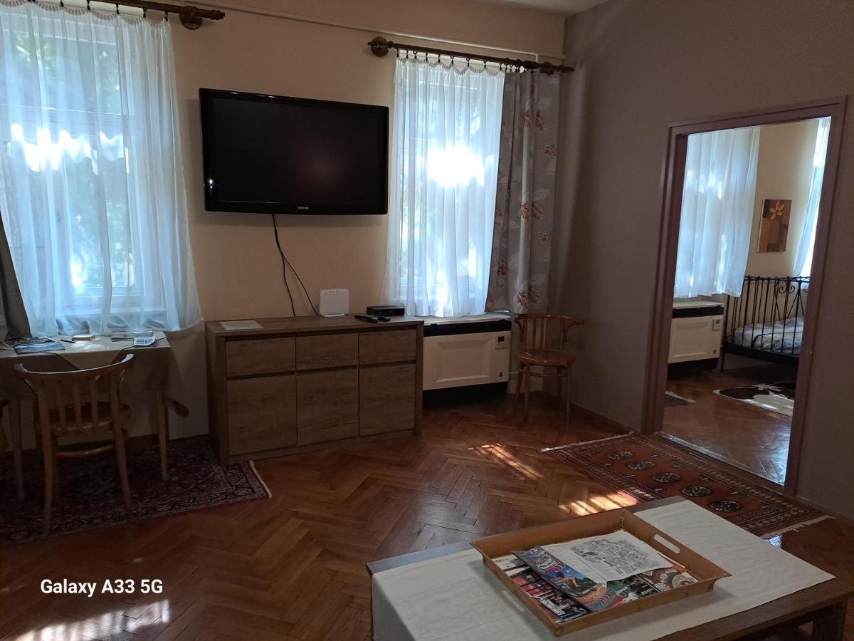 Szell 3 Apartman Leilighet Szombathely Eksteriør bilde